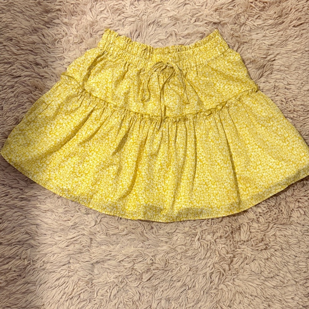 Yellow Floral Tiered cute Mini Skirt Size XS